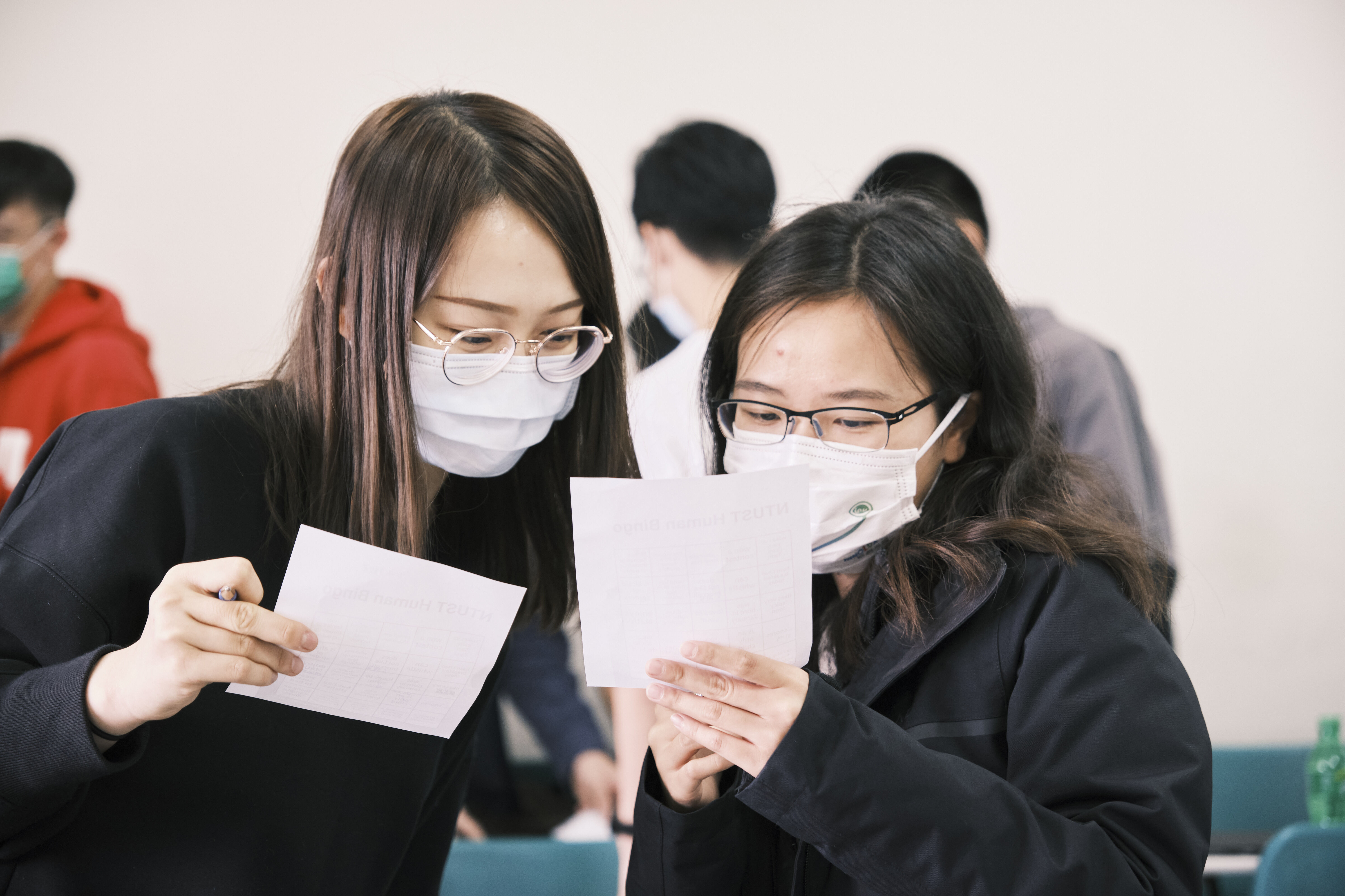 110-2 英語角落第五場學生互動