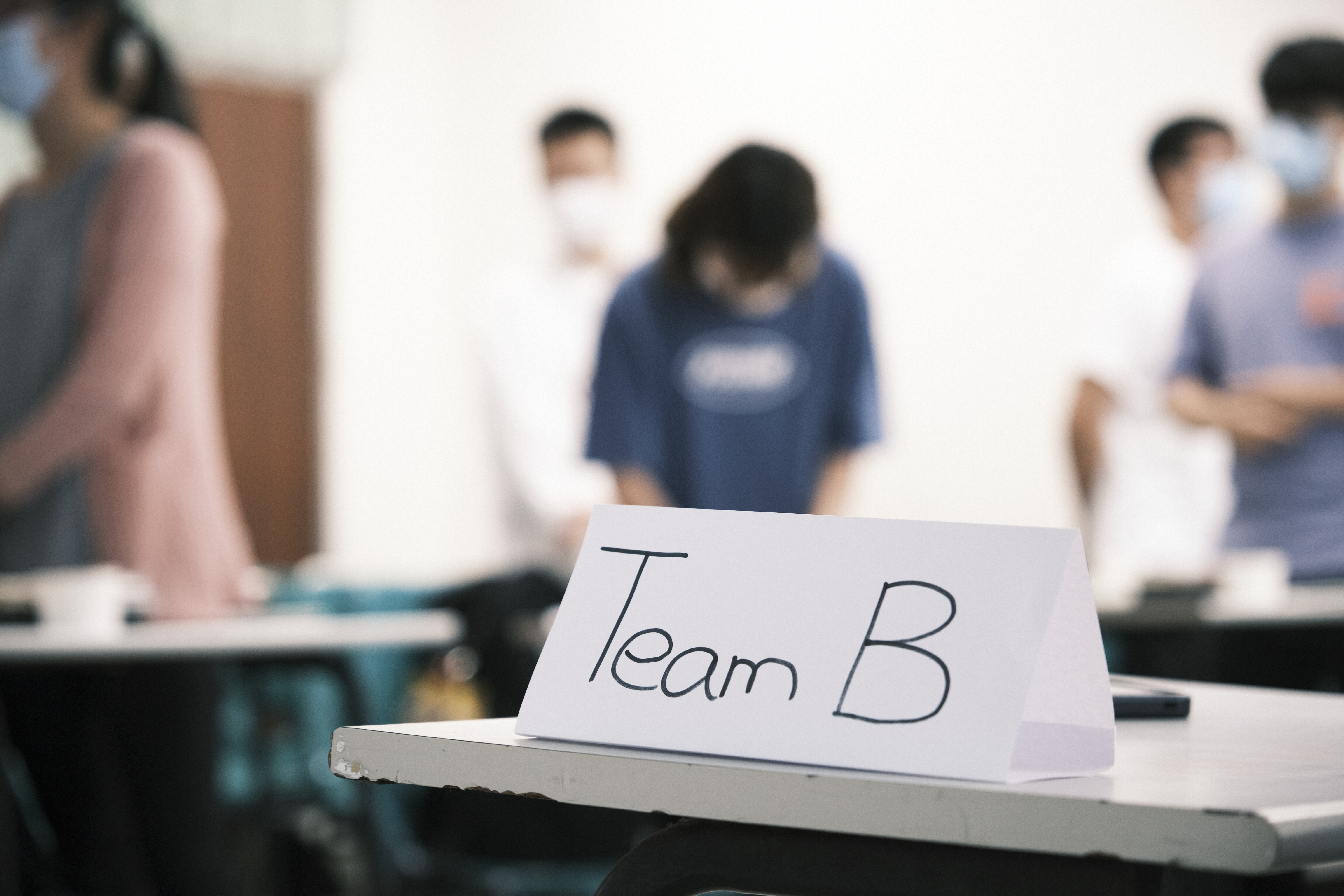 110-2 英語角落第六場Team B