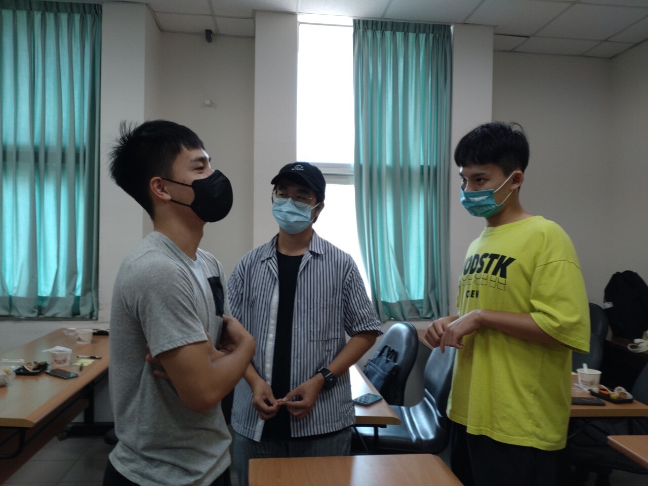 111-1英語角落第一場照片