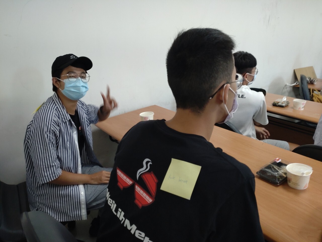 111-1英語角落第一場照片