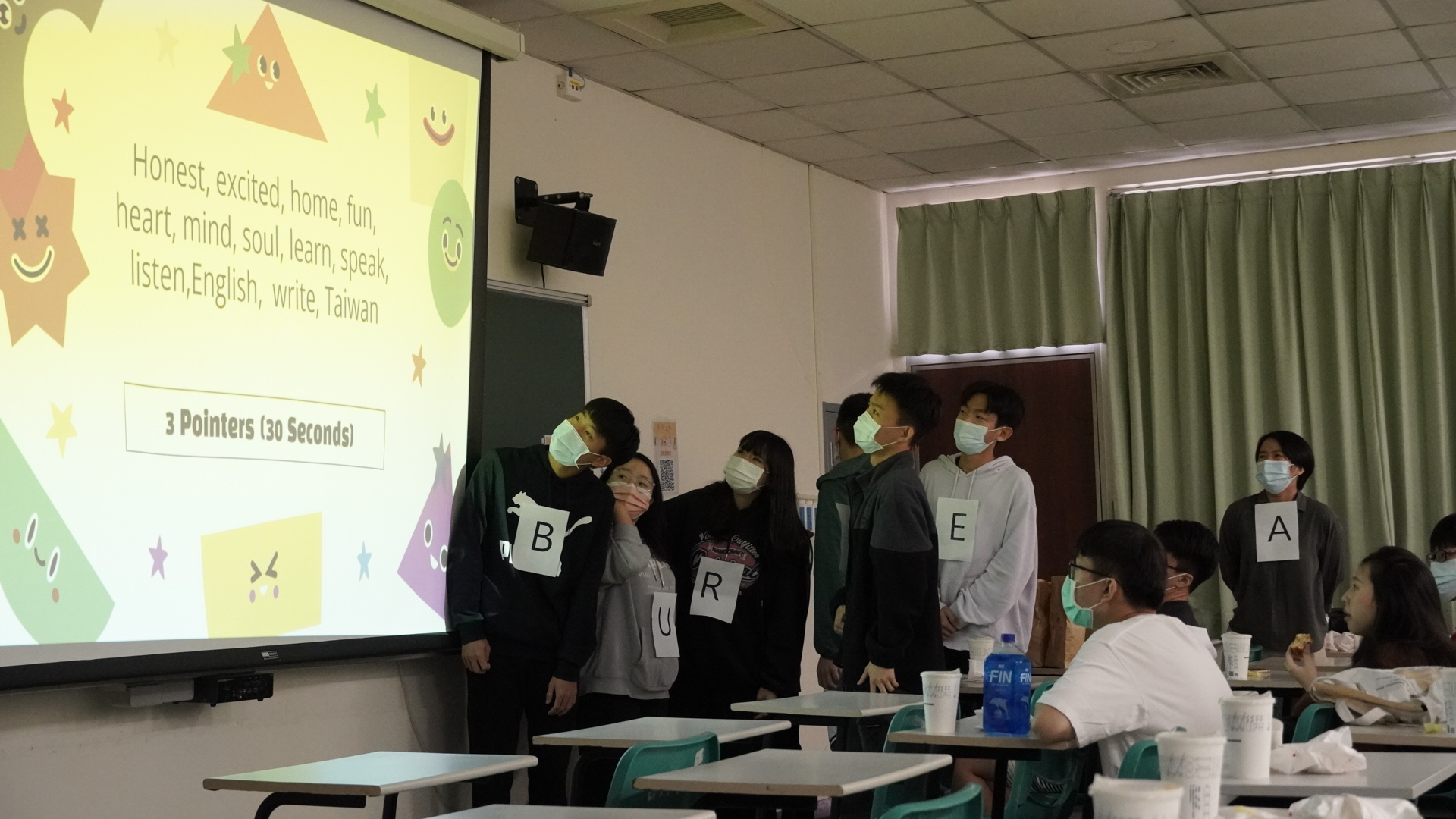 111-1 英語角落第二場照片