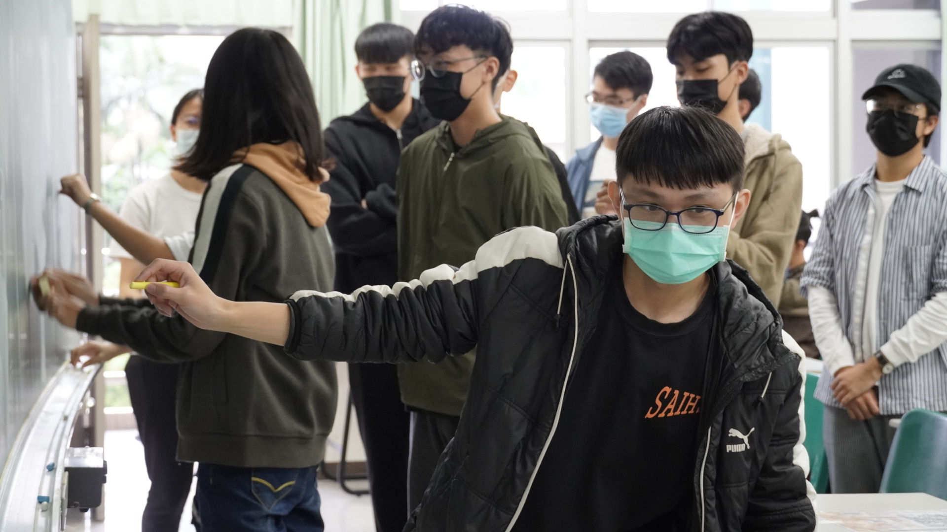 111-1英語角落第三場